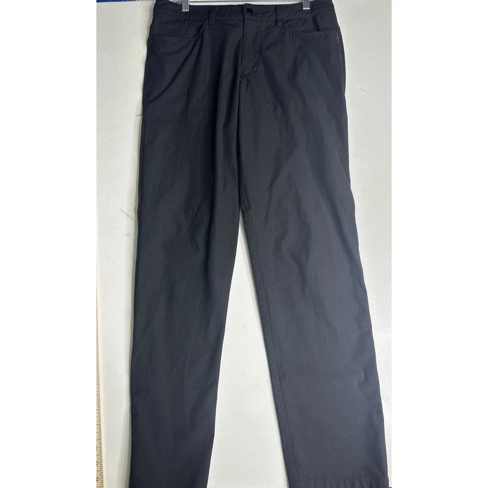 Lululemon MSRP $138  ABC Classic-Fit 5 Pocket Pant Warpstreme Black Size 32